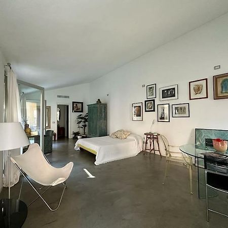 Suite Per Gli Ospiti ปาเวีย ภายนอก รูปภาพ